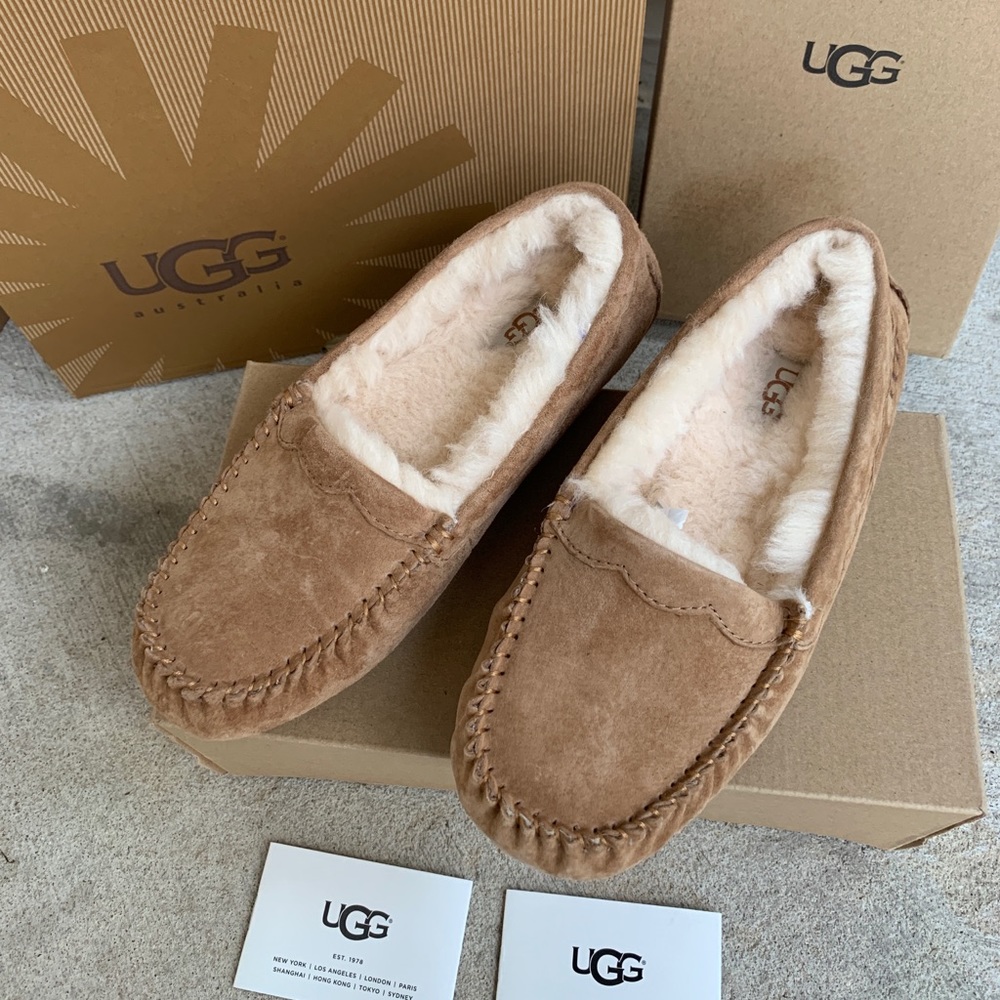 Ugg Australia Womens Ansley Slipper size 5 NWT
